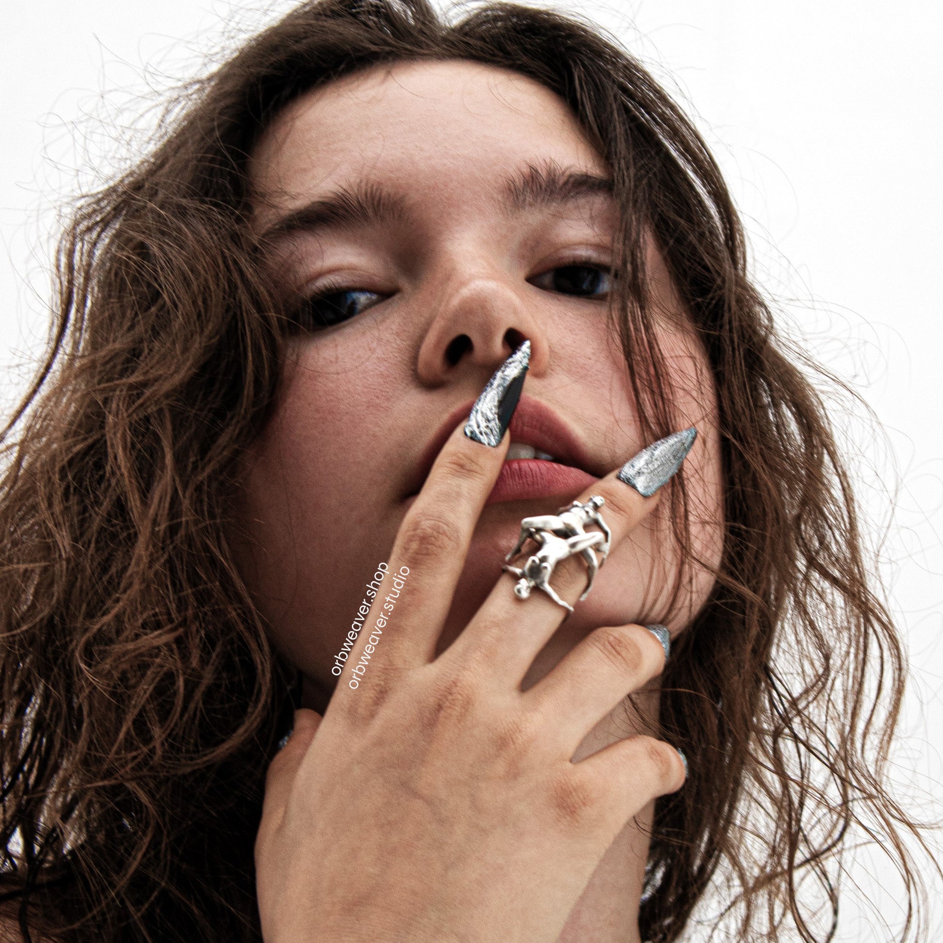 Scissor Ring by Orbweaver, worn by a female model