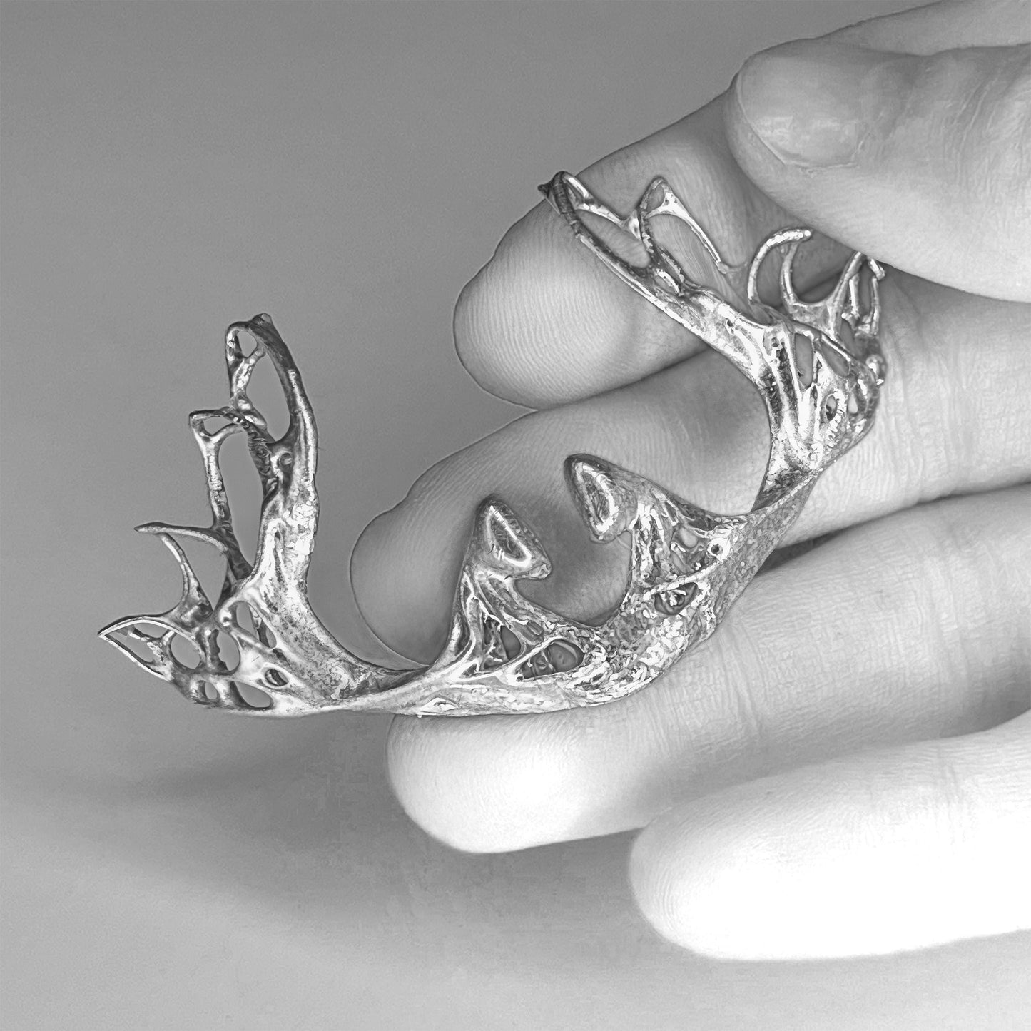 Organic Septum Cuff - BLACK RESIN