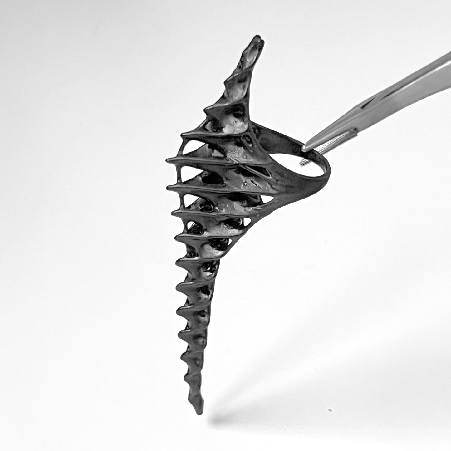Vertebrae Ring - BLACK RESIN